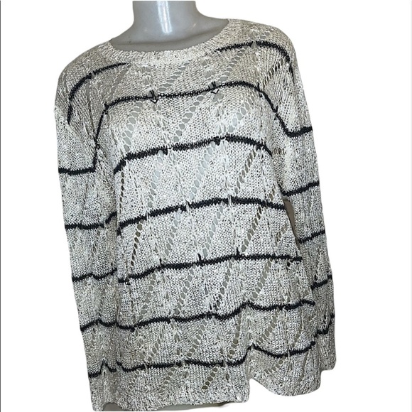 Charming Charl’s Long-Sleeve Ladies - Picture 1 of 11